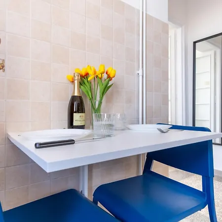 Elegantis La Dolce Vista With Private Terrace And Fantastic View شقة