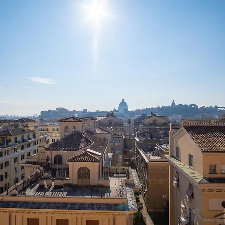 Elegantis La Dolce Vista With Private Terrace And Fantastic View شقة روما